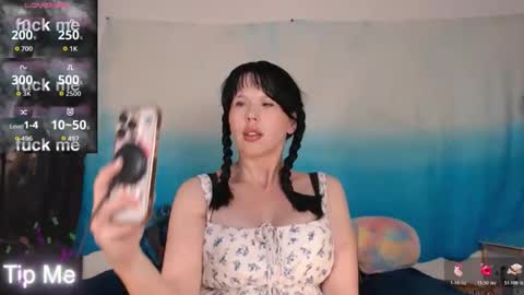 Snapshot of amberchasexxx chatting on June 6, 3:00 am Amber Chase online show from June 6, 3:00 am