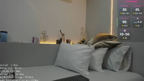 Amber online show from June 15, 5:04 pm