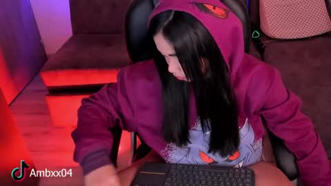 Amber online show from April 13, 11:59 am