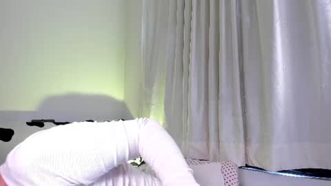 Amber online show from June 27, 2:55 pm