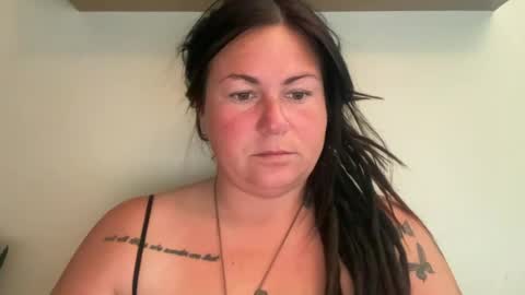 Snapshot of ambermoss7 chatting on June 15, 4:20 pm ambermoss7 online show from June 15, 4:20 pm