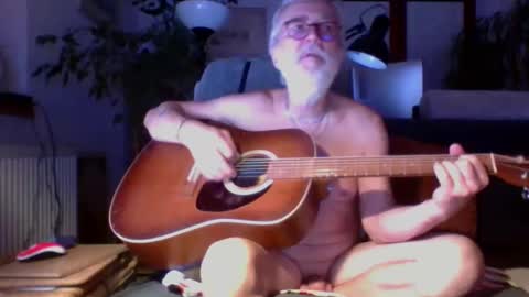 Amberr11 online show from October 4, 9:46 pm