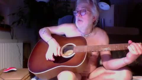 Amberr11 online show from January 7, 12:13 am