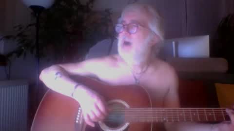 Amberr11 online show from February 9, 12:14 am