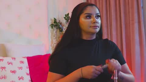 Amberseyes online show from March 26, 9:37 am