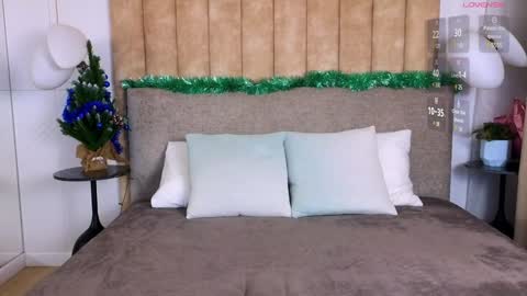 Amber online show from January 10, 2:45 pm