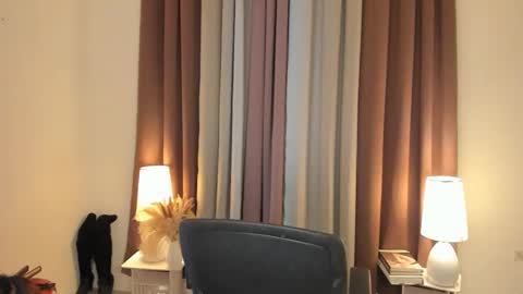 BIGCOCK AMBER online show from February 4, 6:41 am