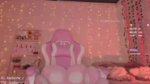 IG - TW Amberw c online show from October 24, 2:52 am