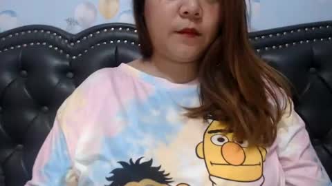 Snapshot of ambisyosa_moore chatting on August 4, 5:10 am Marie online show from August 4, 5:10 am