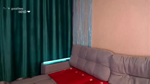 Snapshot of ambrosia_nectar chatting on September 24, 11:24 am 25 WEEK Princess Linnea online show from September 24, 11:24 am