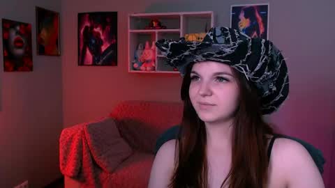 Snapshot of amelaya chatting on May 19, 9:26 am amelaya online show from May 19, 9:26 am