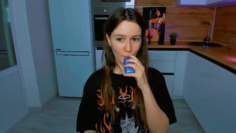 Snapshot of ameli_moon chatting on March 5, 3:51 pm Eileen online show from March 5, 3:51 pm