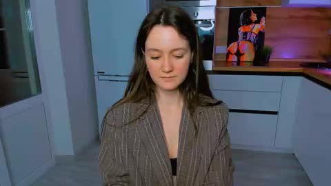 Snapshot of ameli_moon chatting on March 12, 6:11 pm Eileen online show from March 12, 6:11 pm