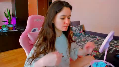 Snapshot of ameli_moon chatting on April 30, 8:20 am Eileen online show from April 30, 8:20 am