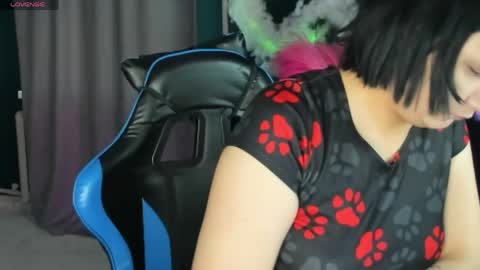 Snapshot of amelia__goth chatting on May 17, 10:00 am amelia__goth online show from May 17, 10:00 am