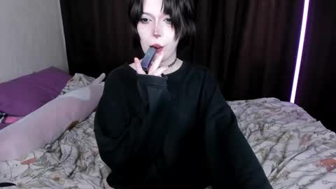 Snapshot of amelia__miller chatting on October 3, 6:43 am Amelia online show from October 3, 6:43 am