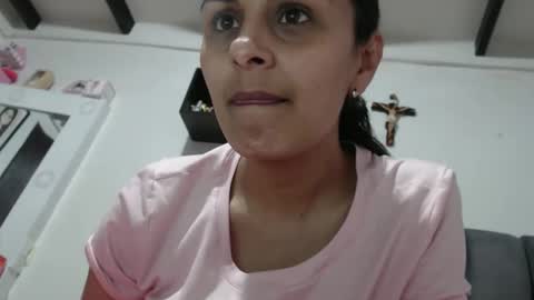 amelia online show from November 17, 4:29 am