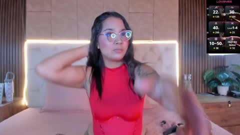 Snapshot of amelia_rossetti chatting on May 30, 11:29 am amelia rossetti online show from May 30, 11:29 am