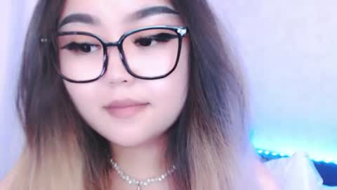 Snapshot of amelia_sunlight chatting on July 1, 4:07 pm Amelia online show from July 1, 4:07 pm