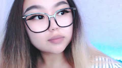 Snapshot of amelia_sunlight chatting on July 9, 7:18 pm Amelia online show from July 9, 7:18 pm