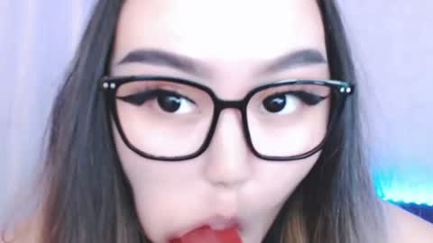 Snapshot of amelia_sunlight chatting on July 21, 3:36 pm Amelia online show from July 21, 3:36 pm