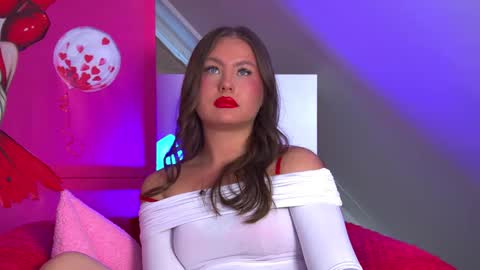 Snapshot of ameliaamerlin chatting on February 13, 6:31 am Amelia online show from February 13, 6:31 am