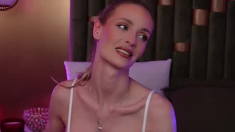 Amelia online show from March 4, 8:26 pm