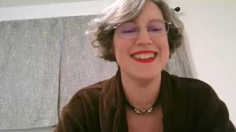 Ameliaishka online show from January 18, 12:36 am