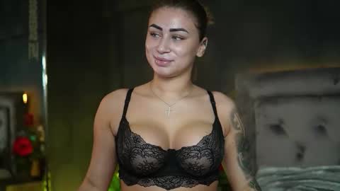  Amelia  online show from November 24, 8:08 pm