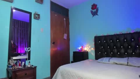 ameliasexdoll online show from November 28, 4:04 am