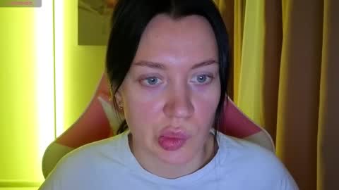 Amelia Sonk online show from November 13, 12:53 am