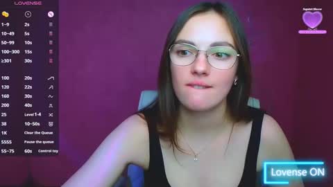 Amelie online show from December 16, 2:05 pm