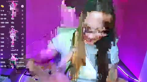 Amelie online show from January 8, 10:04 am