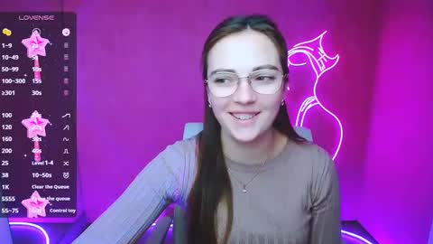 Amelie online show from January 23, 6:45 pm