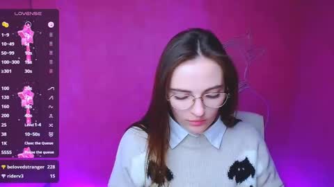 Amelie online show from January 30, 3:19 pm