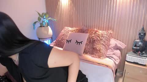 Amelie online show from November 20, 2:12 am