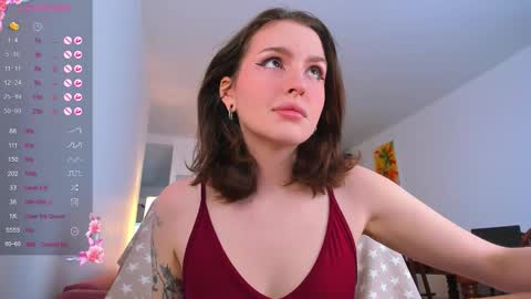 Snapshot of ameliefiry chatting on September 19, 9:00 am Amelie online show from September 19, 9:00 am