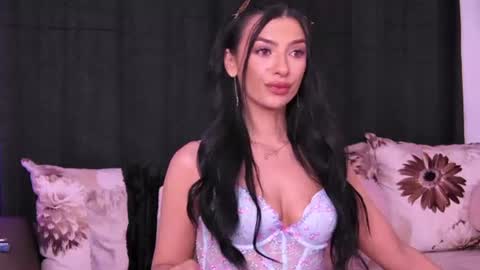 Snapshot of ameliereeaa chatting on June 28, 2:34 pm AmelieReeaa online show from June 28, 2:34 pm