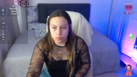 Snapshot of amelierose1 chatting on June 23, 2:48 pm Amelie online show from June 23, 2:48 pm