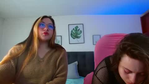 Snapshot of amelierose1 chatting on June 29, 2:39 pm Amelie online show from June 29, 2:39 pm