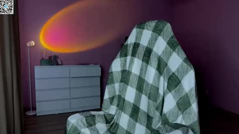 Ameliia castro online show from November 12, 6:03 am