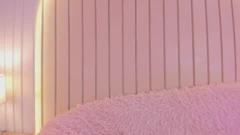 Amelia online show from September 19, 2:24 am