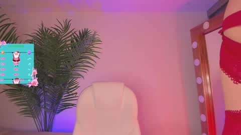 Snapshot of ameliie_brown chatting on December 27, 12:01 pm Amelie online show from December 27, 12:01 pm
