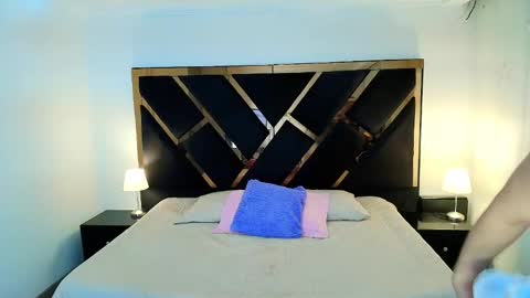 Ameli online show from March 18, 7:50 pm