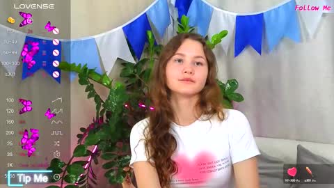 AmeliRoyse online show from September 26, 5:17 pm