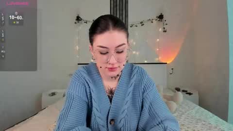 Snapshot of ameliya_sun chatting on February 28, 4:54 am Aylin online show from February 28, 4:54 am
