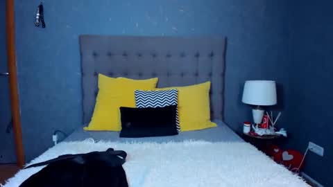 amelycube343767 online show from November 23, 5:07 am