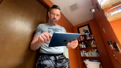 american_ron online show from February 15, 9:00 pm