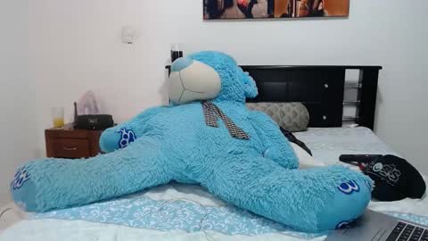 Lucian online show from December 20, 6:45 pm