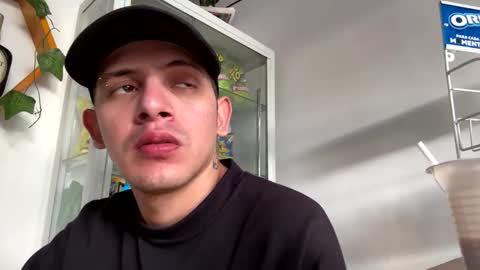 Snapshot of americanbig_dick chatting on March 12, 10:49 pm Lucian online show from March 12, 10:49 pm